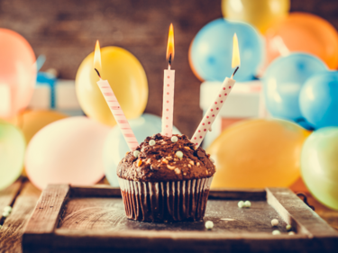 Cupcake with Balloons